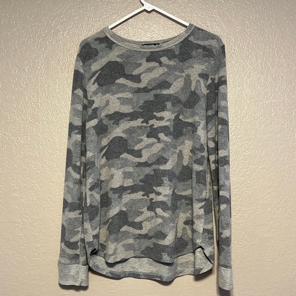 L Camo Sweater